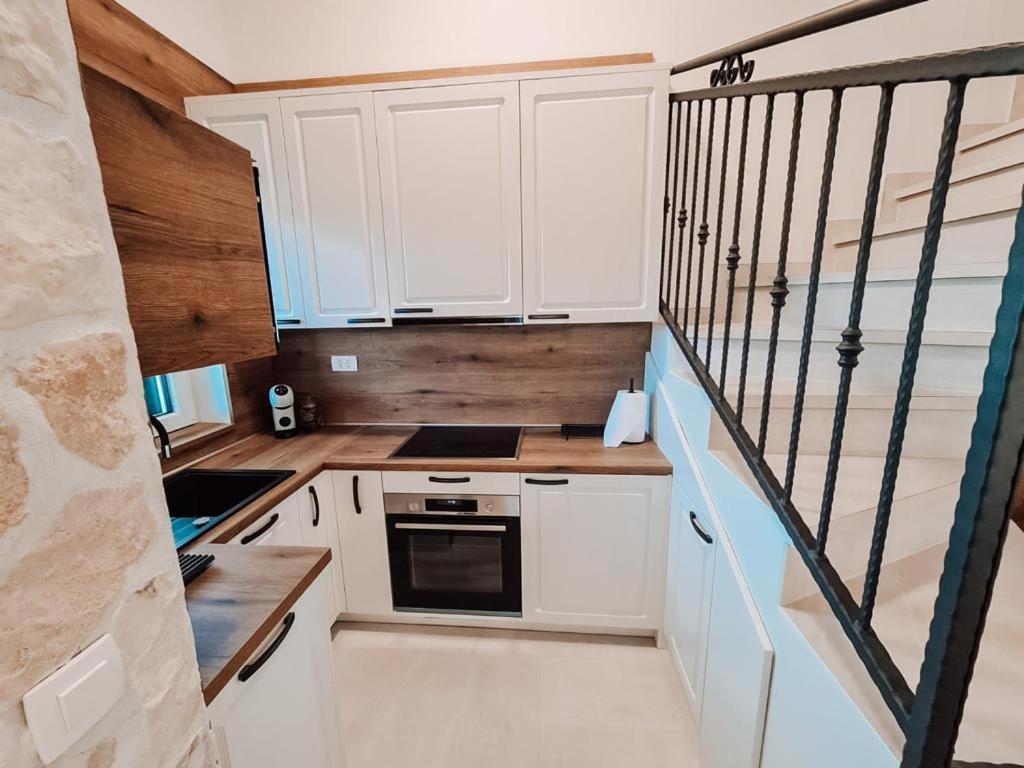 Apartmán Stone House Jezera Exteriér fotografie